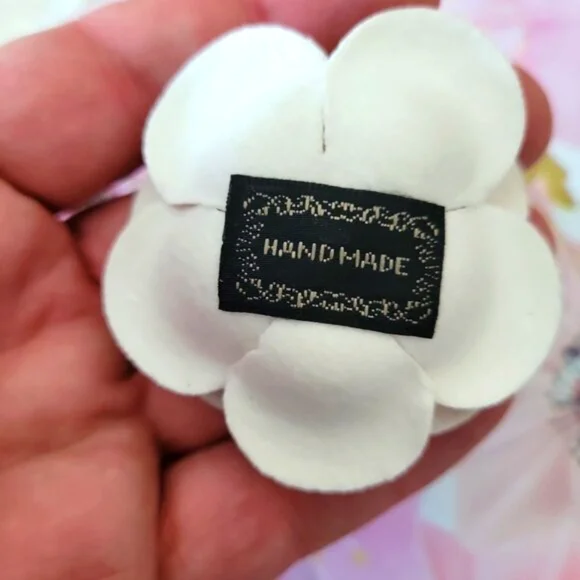 Handmade Black & White Camellia Leather Flower Keychain w Gold Coin Charm - Picture 6 of 7